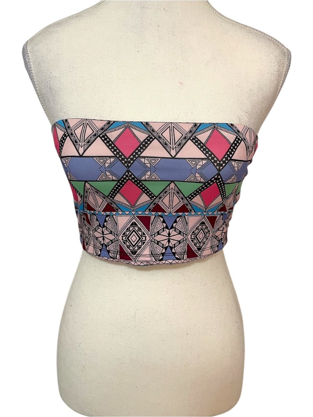 stradivarius Pastel Geometric Strapless Crop Top in Pink, Purple Size Small